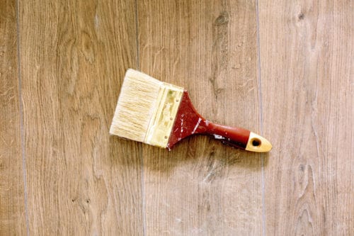 paint brush icon for upgrades home care and repair