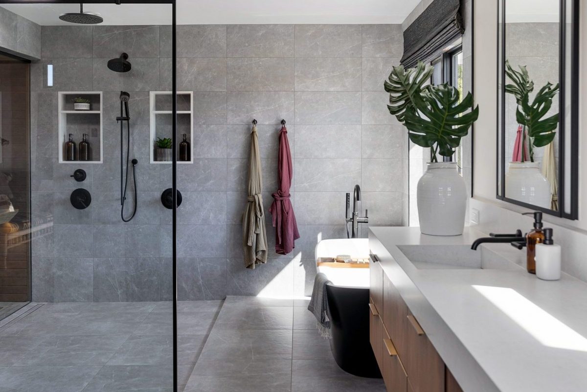 JRP Design and Remodel, Modern Refreshment Bathroom Remodel in Homes designed around the way you live.